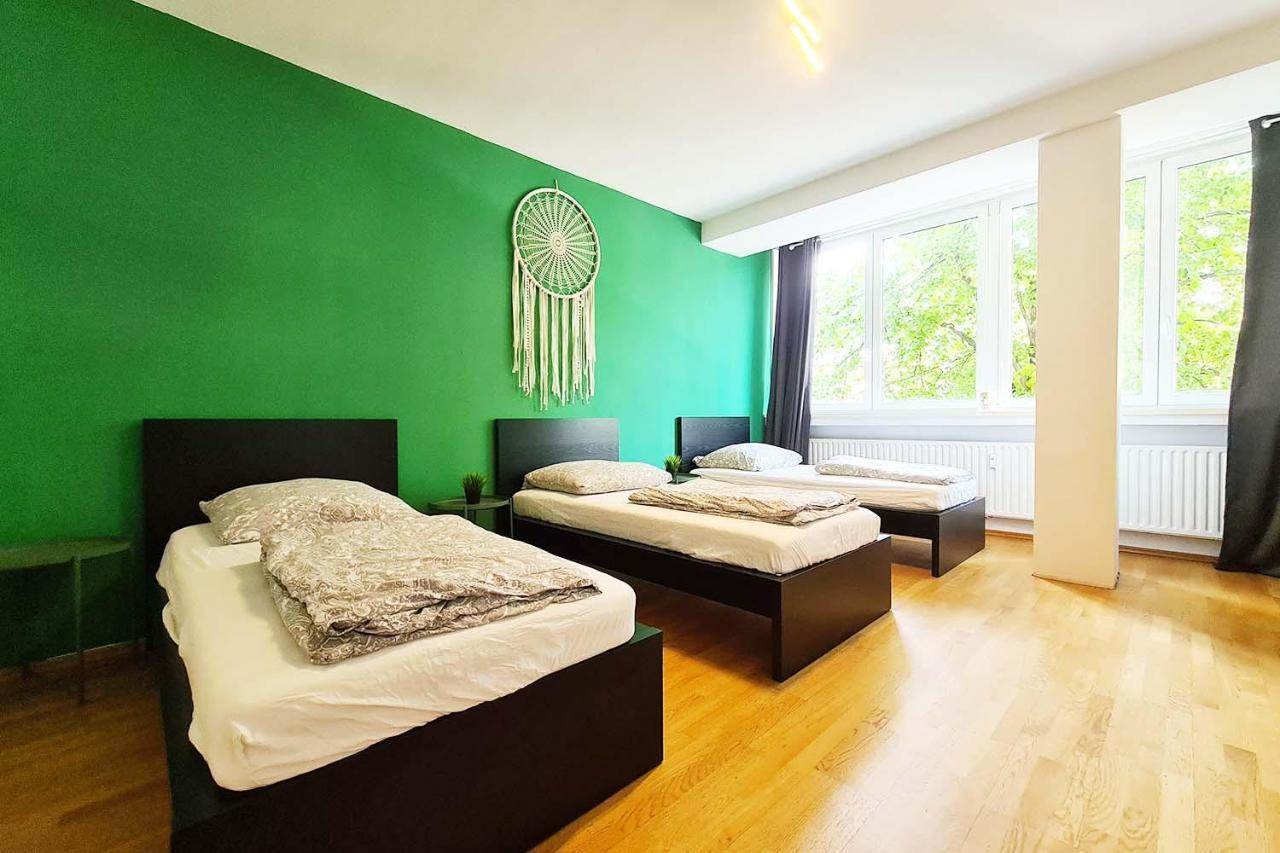 Langenfeld Apartment ภายนอก รูปภาพ